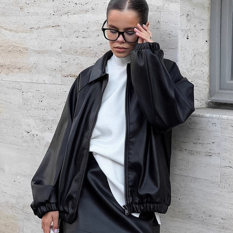 Damen modische Kunstlederjacke im lässigen Oversized-Schnitt EB