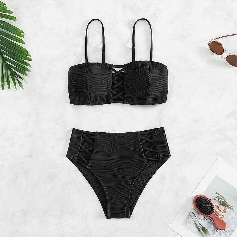 Damen Bikini-Set mit strukturierter Oberfläche und dekorativen Einsätzen EB