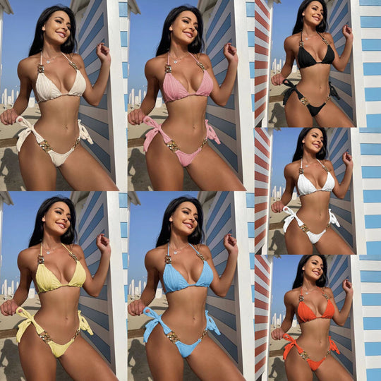 Damen Triangel-Bikini mit plissierten Details und goldenen Akzenten EB