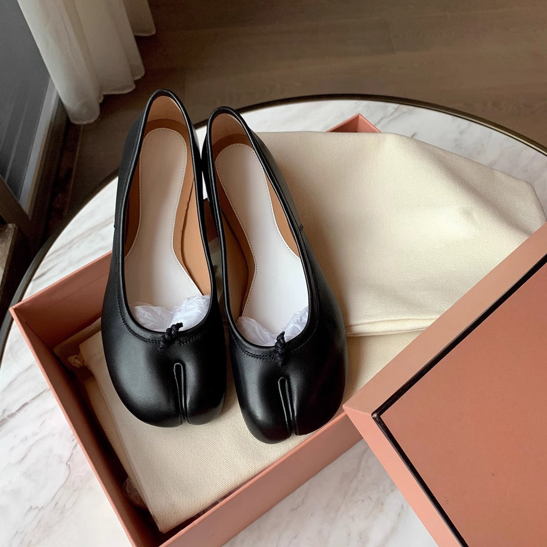 Damen Ballerinas mit glänzender Oberflächenstruktur und zierlicher Schleifenverzierung EB