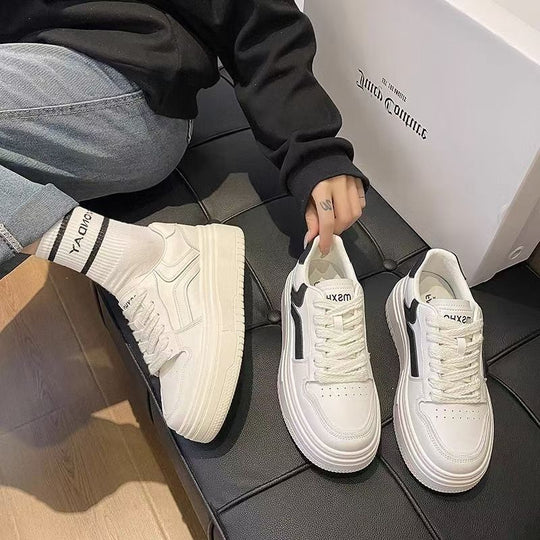 Damen Elegante und modische Sneakers mit hoher Plateausohle EB