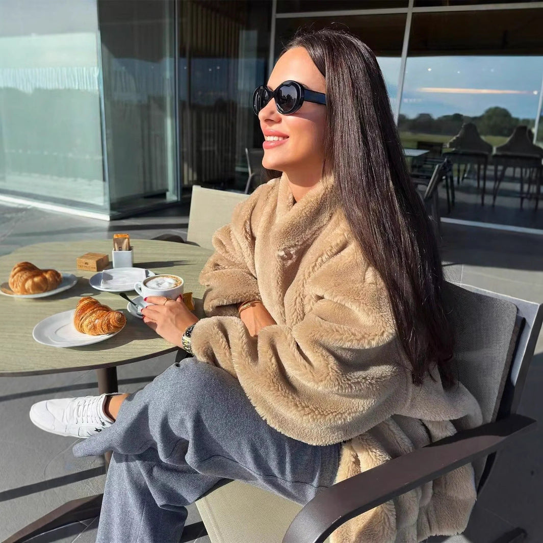 Damen kuschelige Fleece-Jacke mit hohem Kragen und praktischen Eingrifftaschen EB
