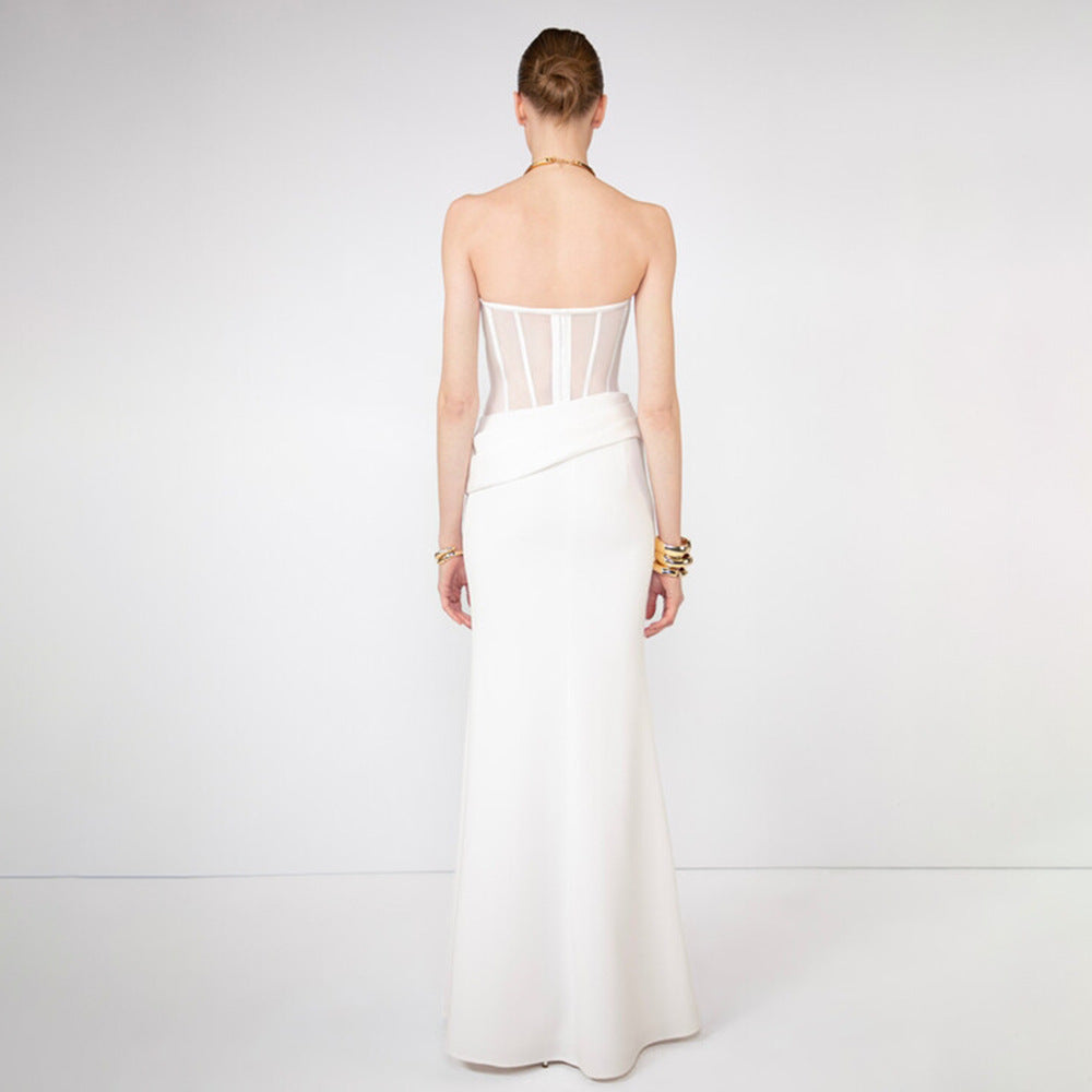 Damen figurumspielendes Abendkleid mit tailliertem Oberteil und fließendem Rock EB