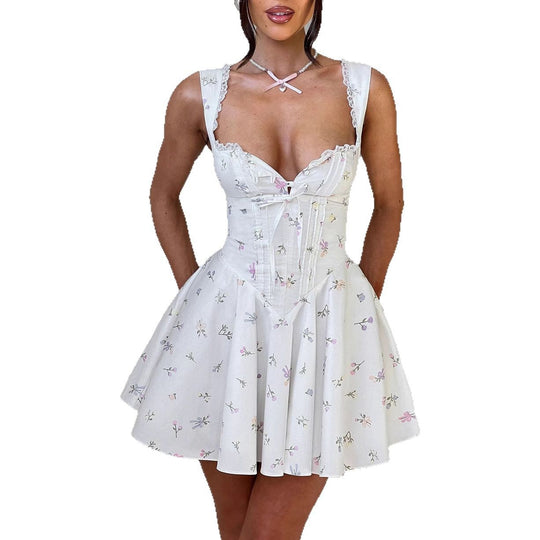 Damen Verspieltes Kurzkleid mit femininer Schnürung und zarten Rüschendetails EB