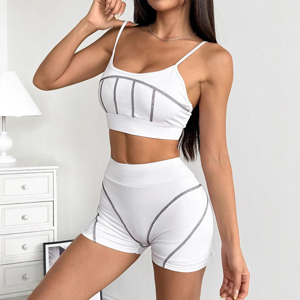 Damen Sportliches Set mit Crop-Top und Shorts EB