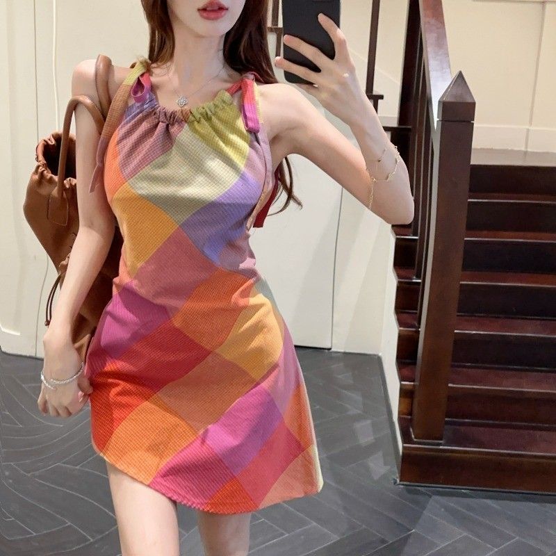Damen Kurzarmkleid mit modischem Karomuster und elastischem Ausschnitt EB