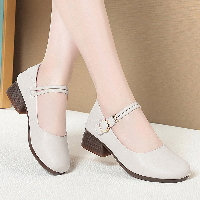 Damen Komfortable Mary Jane Ballerinas mit eleganten Details und stabilem Absatz EB