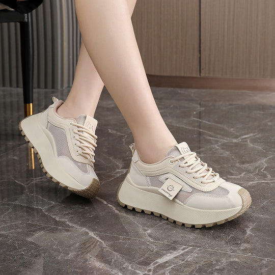 Damen Sportliche Komfort-Sneaker mit atmungsaktivem Mesh-Obermaterial und dämpfender Sohle EB