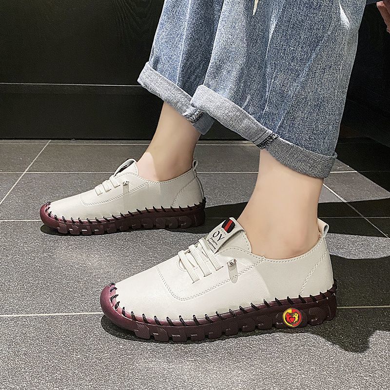 Damen Bequeme und stilvolle Alltagschuhe mit feinem Handstich EB