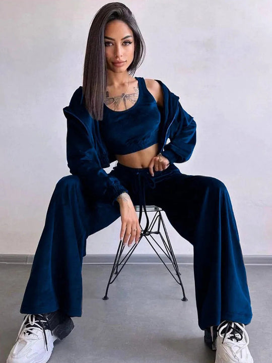 Damen luxuriöses Velours-Lounge-Set mit kurzem Reißverschluss-Hoodie und weitem High-Waist-Hose Eichborn Berlin