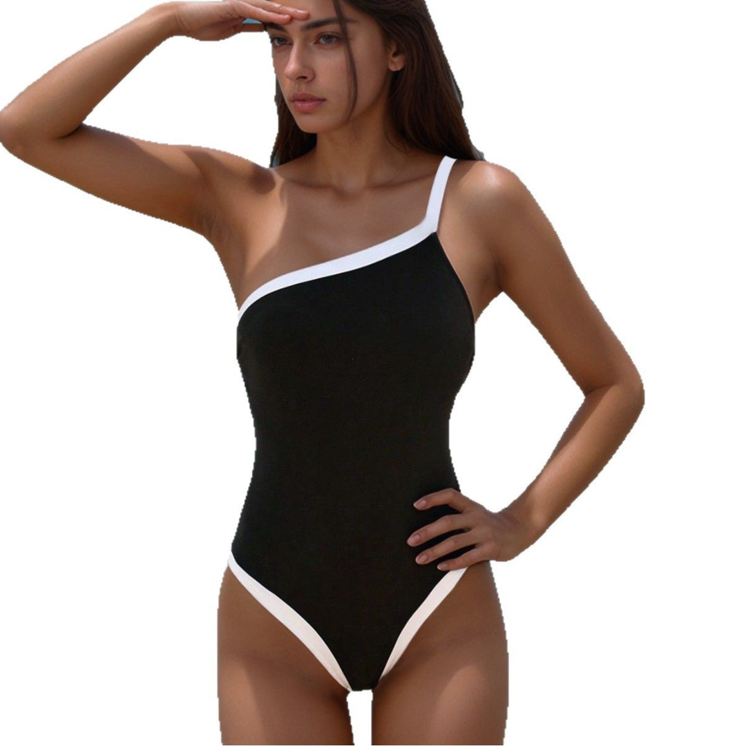 Damen Einteiliger Badeanzug mit asymmetrischem Schnitt und kontrastierenden Akzenten EB