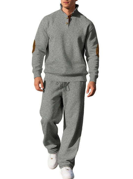 Herren nan feiner Rippstrickpullover mit halber Knopfleiste hohem Stehkragen und kontrastierendem Suedine-Ellbogenbesatz EB