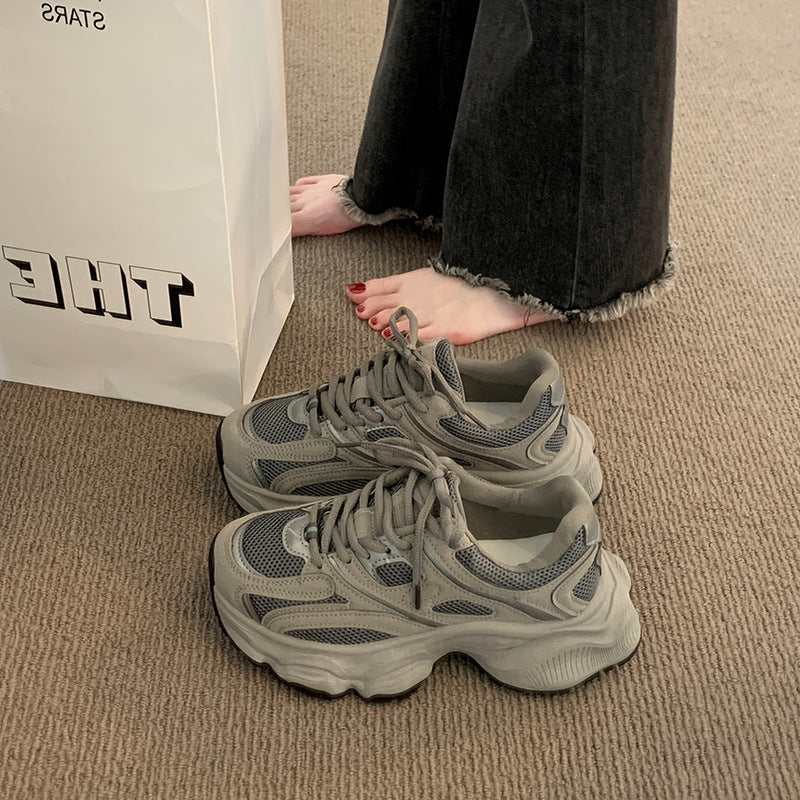 Damen Sportliche Sneakers mit dämpfender Sohle und atmungsaktivem Mesh-Obermaterial EB