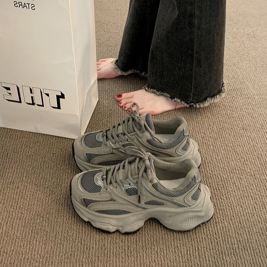 Damen Sportliche Sneakers mit dämpfender Sohle und atmungsaktivem Mesh-Obermaterial EB