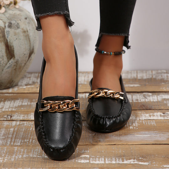 Damen Mokassin-Slipper mit elegantem Ketten-Detail EB