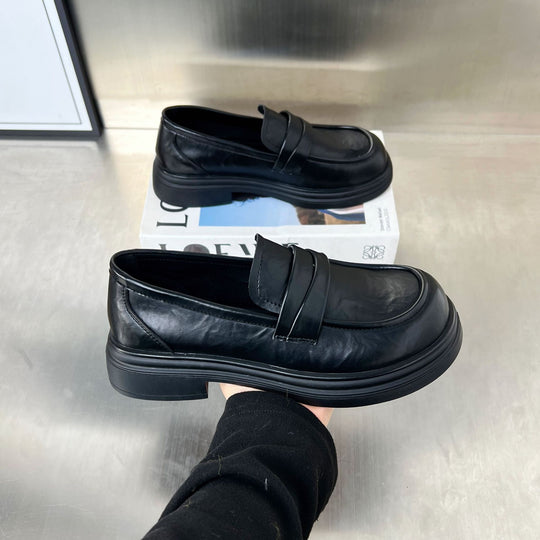 Damen Modische Slipper mit komfortablem Fußbett und edler Verzierungsnaht EB