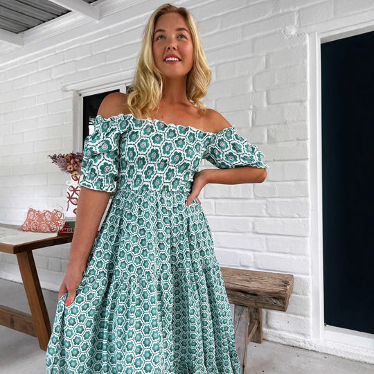 Damen Maxikleid mit charmanten Rüschendetails EB