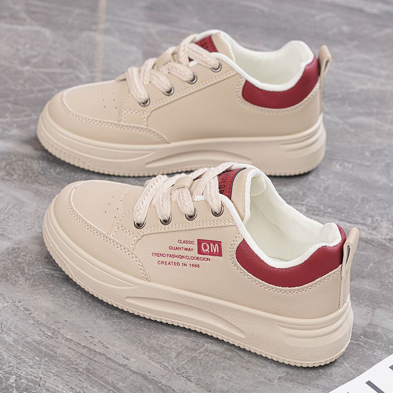 Damen Bequeme Sneaker mit Profilsohle EB