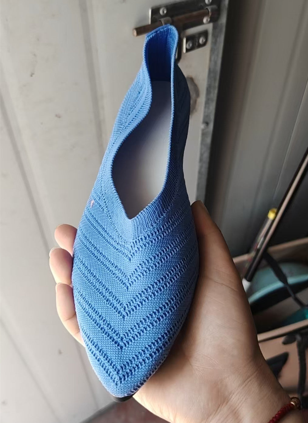Damen elegante Mules mit hohem Schnitt und modischem Strickdesign EB
