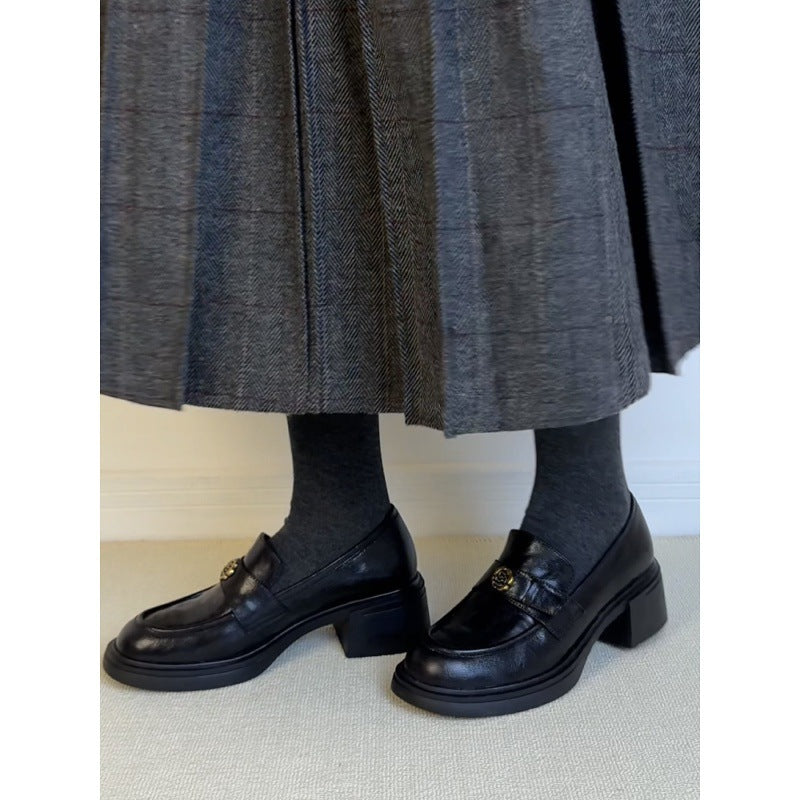 Damen Mokassins mit eleganter Schnallenverzierung und komfortablem Blockabsatz EB