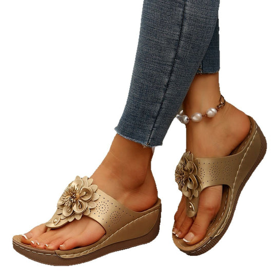 Damen Wedge-Sandalen mit floralen Akzenten und atmungsaktivem Obermaterial EB