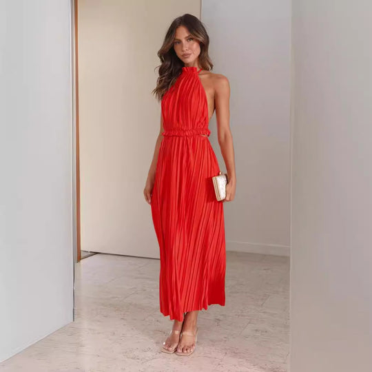 Damen Maxikleid mit ausdrucksvollem Faltenrock und modischem Halterneck EB