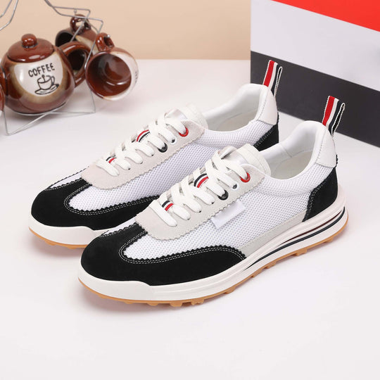 Damen Sportliche Sneaker mit atmungsaktivem Mesh-Obermaterial und dämpfender Sohle EB