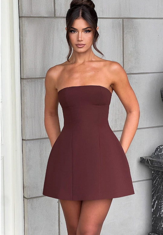 Damen Trägerloses Cocktailkleid im eleganten A-Linien-Schnitt mit versteckten Taschen EB