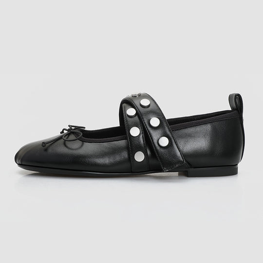 Damen Ballerinas mit modischem Riemendesign und dekorativen Metallakzenten EB