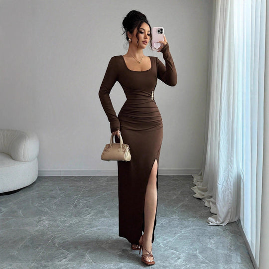 Damen nan körpernahes Maxikleid mit Quadratausschnitt, taillierter Raffung und hohem Seitenschlitz EB