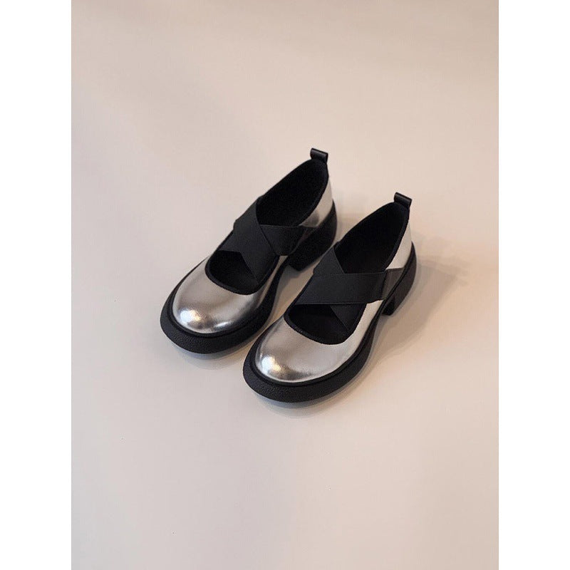 Damen Komfortable Ballerinas mit elastischem Kreuzriemen und glänzender Oberflächenstruktur EB