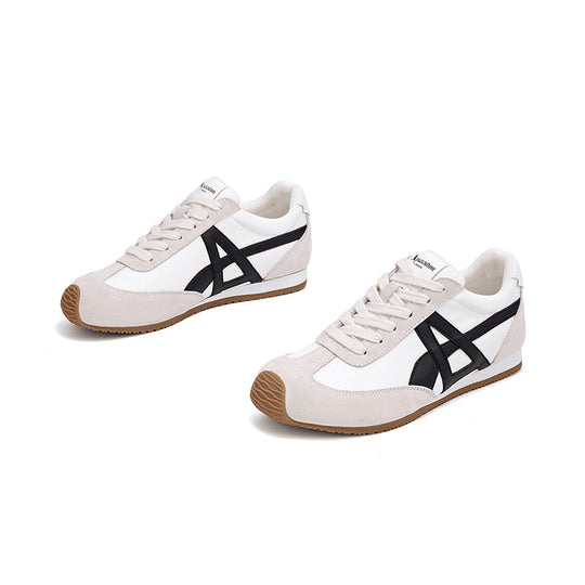 Damen Sportliche Sneakers mit optimierter Dämpfung und robustem Obermaterial EB