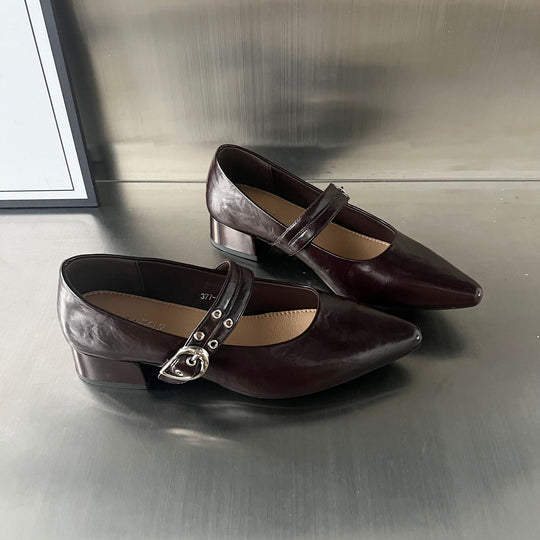Damen elegante Pumps mit modischem Riemendesign EB