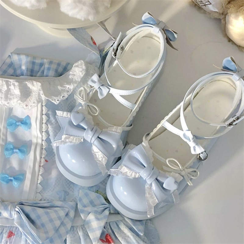 Damen Romantische und verspielte Schnürsandalen mit Schleifen-Details EB