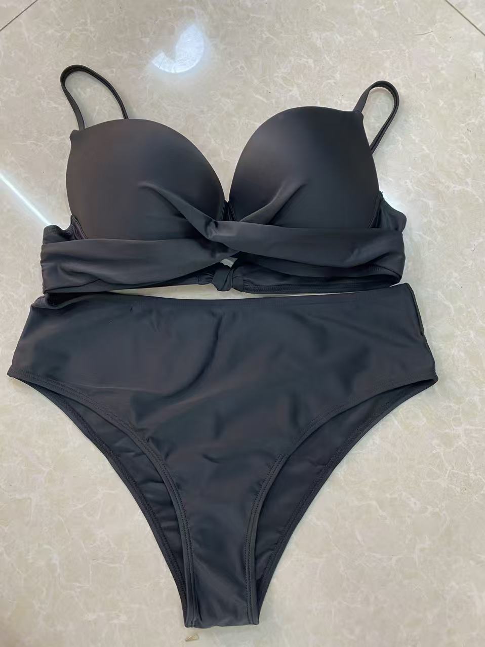 Damen Bikini-Set mit elegantem Knoten-Detail EB