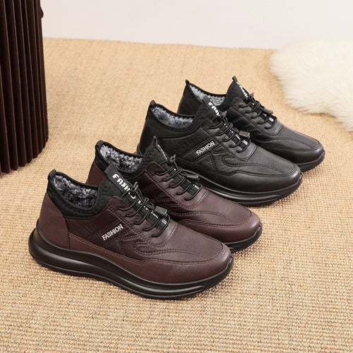 Damen Sportliche Sneakers mit kuscheligem Innenfutter und rutschfester Sohle EB