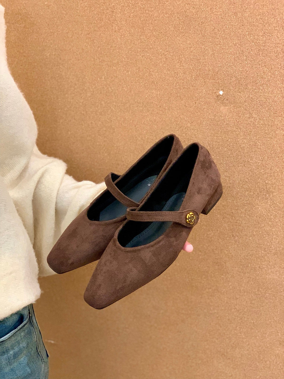 Damen elegante Ballerinas mit modischem Riemen und komfortablem Fußbett EB