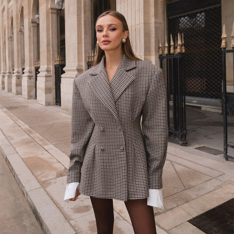 Damen Oversized Blazer mit Karomuster und Knopfdetails EB