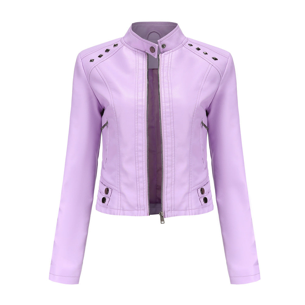 Damen nan kurze taillierte Kunstlederjacke mit Nietenbesatz und Stehkragen EB