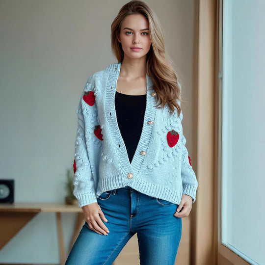 Damen Strickjacke mit verspieltem Erdbeermotiv und Knopfdetails EB