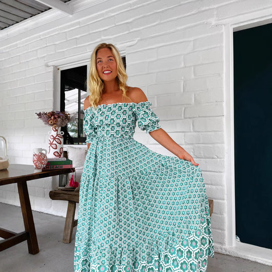 Damen Maxikleid mit charmanten Rüschendetails EB