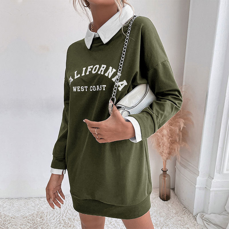 Damen Sweatkleid mit Hemdkragen und sportlichem Schriftzug EB
