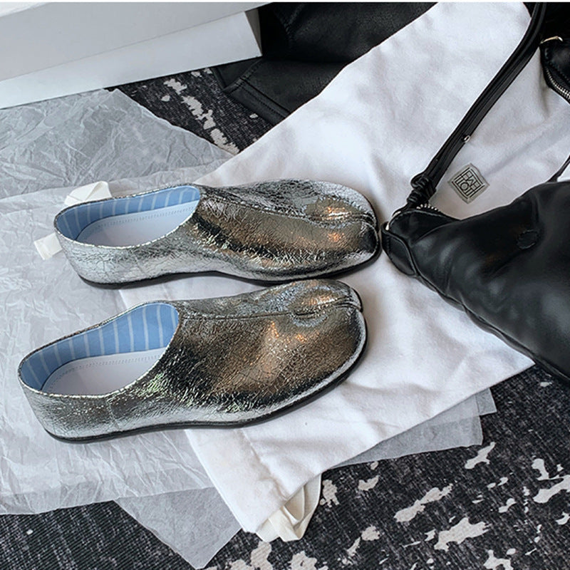 Damen Mokassins mit schimmernder Metall-Oberfläche und komfortablem Fußbett EB