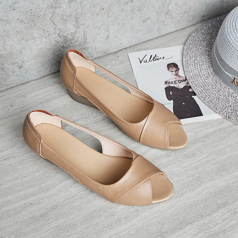 Damen Wedgesandaletten mit elegantem Cut-Out-Design und komfortabler Sohle EB