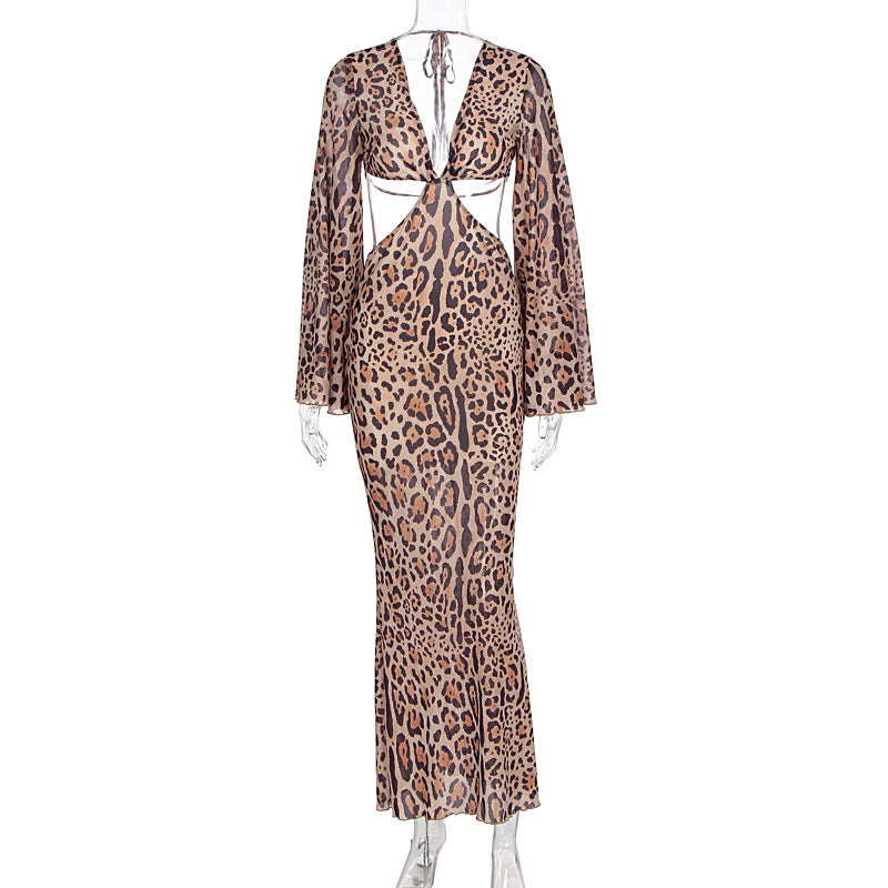Damen Maxi-Kleid mit tiefem Rückenausschnitt und faszinierendem Animal-Print EB