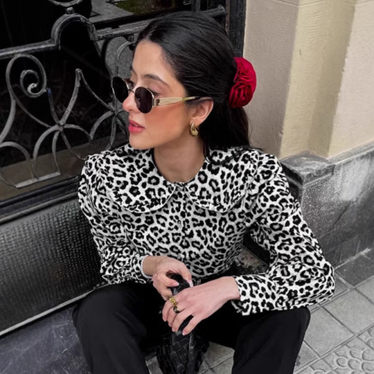 Damen Modische Bluse mit Leopardenmuster und voluminösen Ärmeln EB