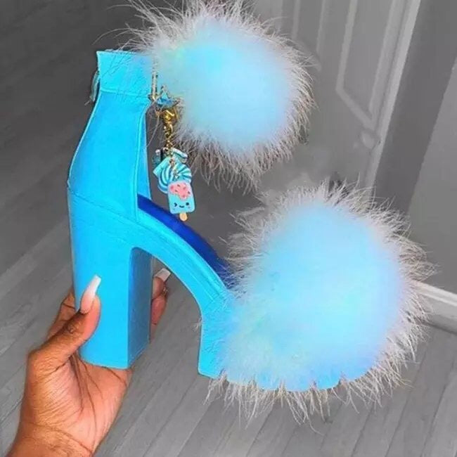 Damen Plateau-Pumps mit flauschigen Akzenten EB