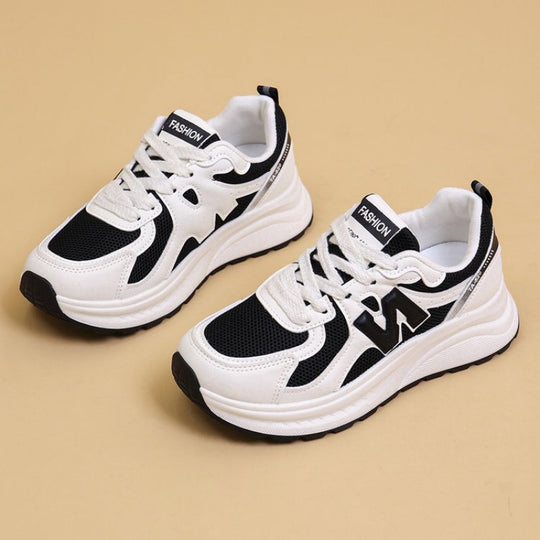 Damen Sportliche Sneakers mit atmungsaktivem Mesh-Obermaterial und dämpfendem Sohlenprofil EB