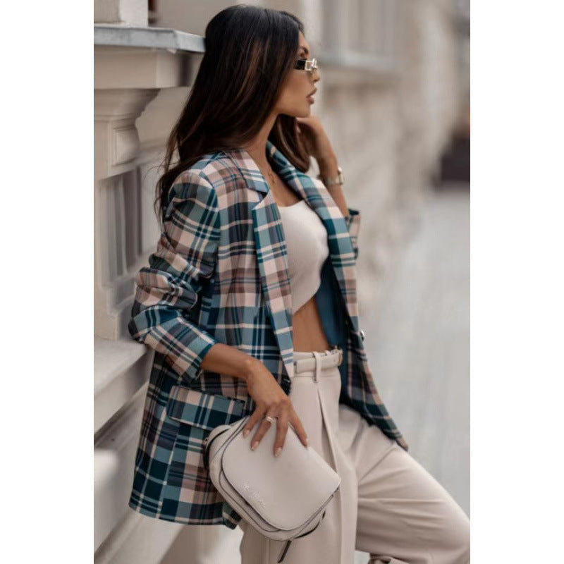 Damen Karoblazer im modernen Oversized-Schnitt mit eleganten Details EB