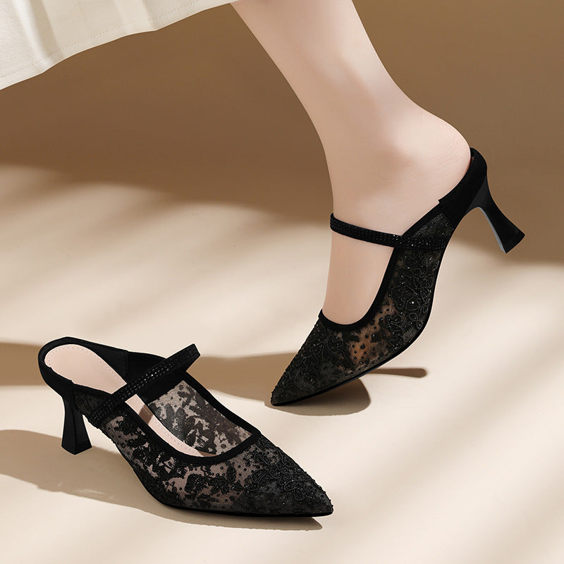 Damen Elegante Slingback-Pumps mit feinen Spitzen-Details und bequemer Absatzhöhe EB